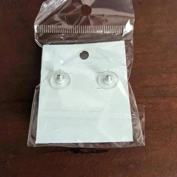 Fashion Jewelry Stud Blue Earrings (New) - Picture 2 of 2